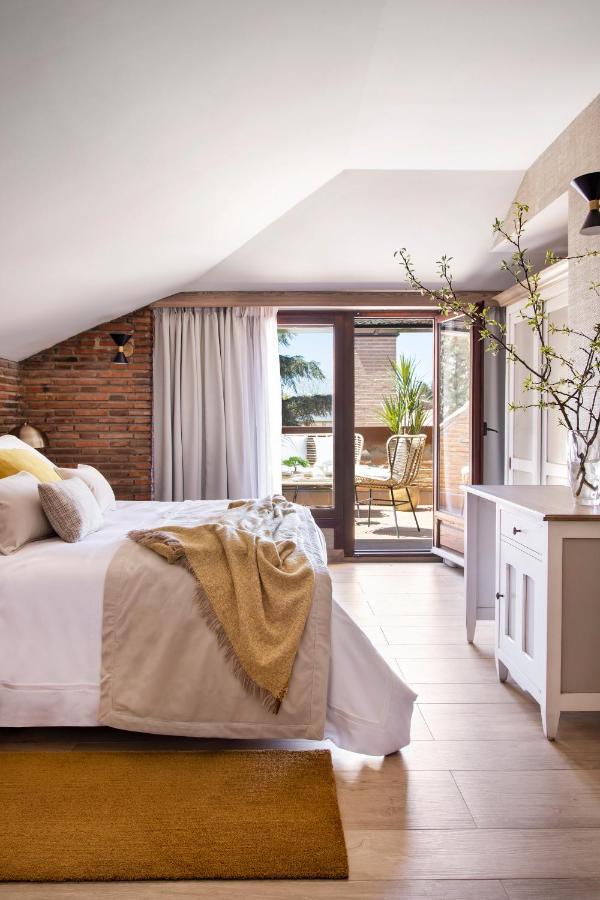 Hotel Boutique Gastronomico Los Rosales - Singular'S Hotels El Espinar Ngoại thất bức ảnh