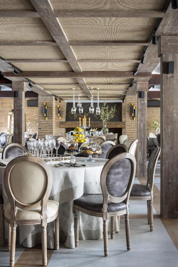 Hotel Boutique Gastronomico Los Rosales - Singular'S Hotels El Espinar Ngoại thất bức ảnh